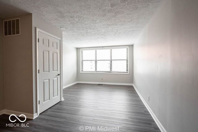 3736 N Meridian Street 10, Indianapolis, IN 46208