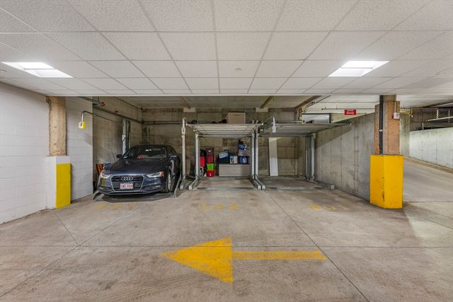 616 E 4th St 301, Boston, MA 02127