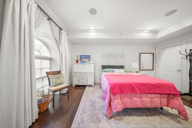 616 E 4th St 301, Boston, MA 02127