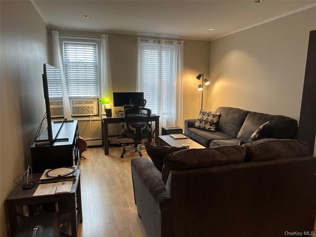 310 Riverside Boulevard 1G, Long Beach, NY 11561