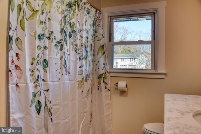 207 N PROSPECT HILL DR, Schaefferstown, PA 17088