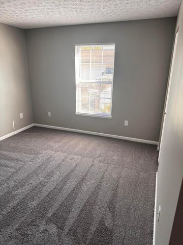 5502 Cypress Chase, Columbus, OH 43228