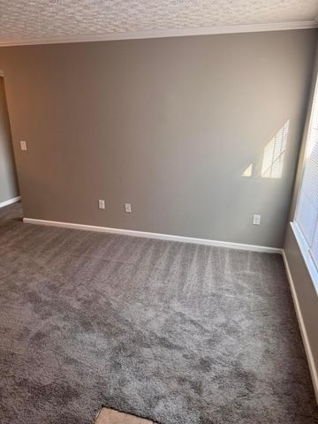 5502 Cypress Chase, Columbus, OH 43228