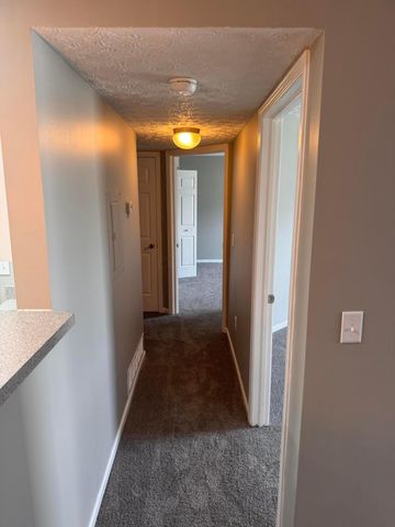 5502 Cypress Chase, Columbus, OH 43228