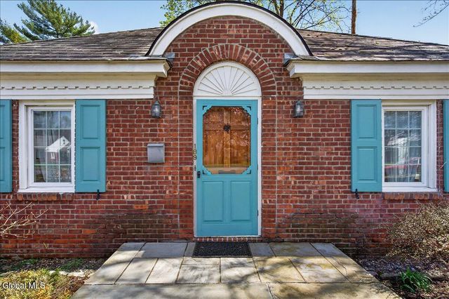 189 Milner Avenue, Albany, NY 12208