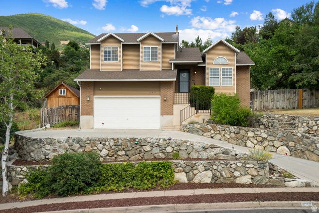 727 S 400 E, Farmington, UT 84025
