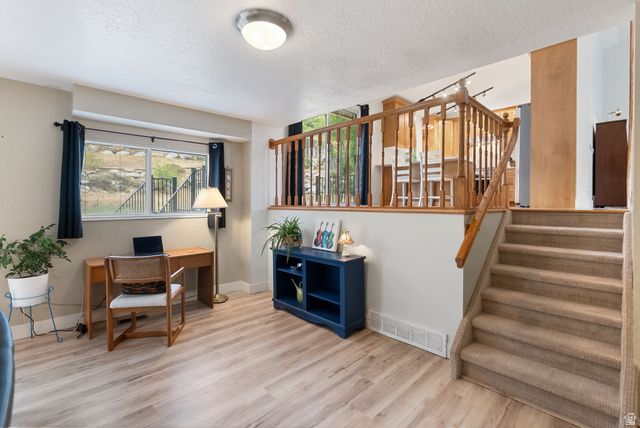 727 S 400 E, Farmington, UT 84025