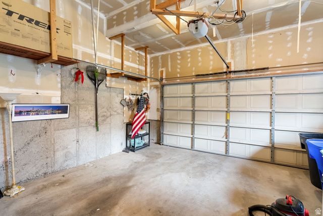 727 S 400 E, Farmington, UT 84025