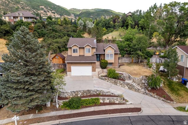 727 S 400 E, Farmington, UT 84025