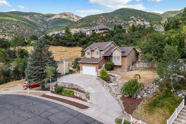 727 S 400 E, Farmington, UT 84025
