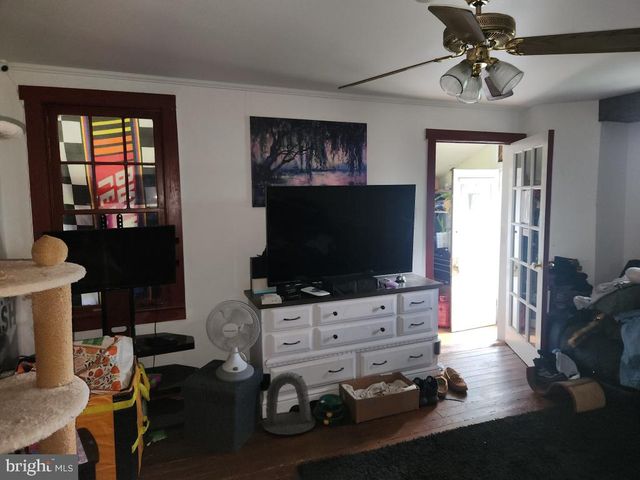 206 WOLFROCK RD, Paradise, PA 17562