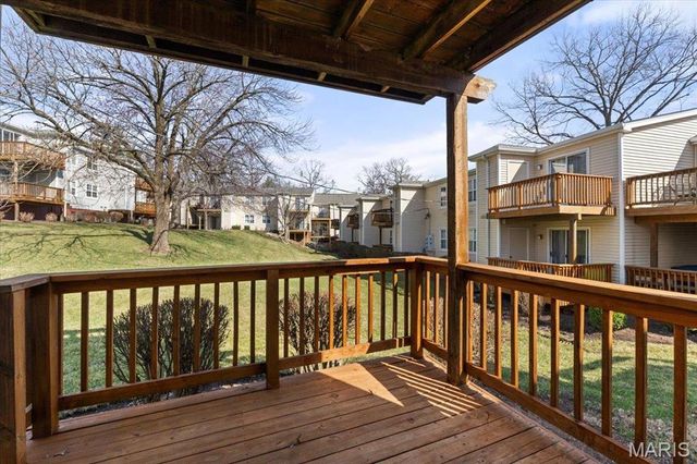 1436 Peacock Lane, St Louis, MO 63144