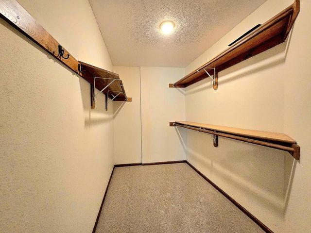 642 Jenisa Drive, Saint Cloud, MN 56301