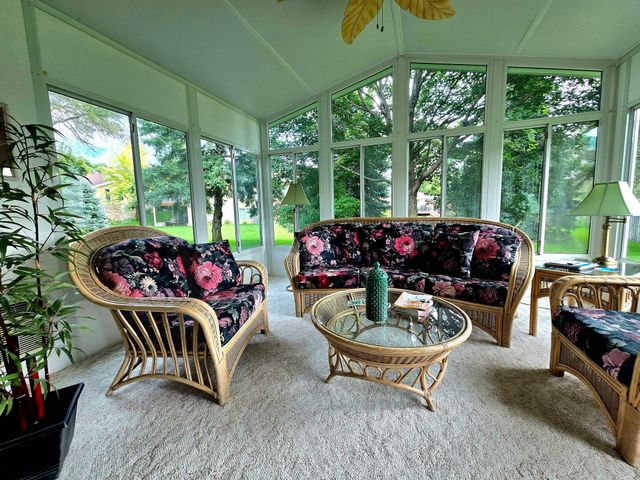 642 Jenisa Drive, Saint Cloud, MN 56301