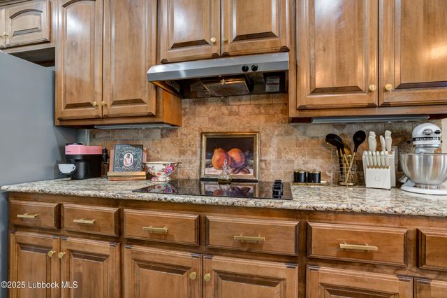 5512 103rd Street, Lubbock, TX 79424