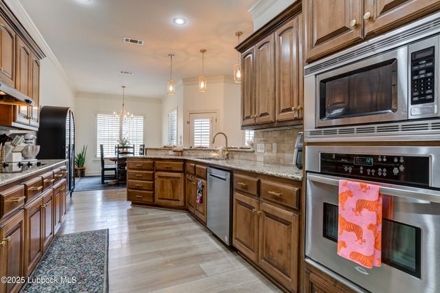 5512 103rd Street, Lubbock, TX 79424