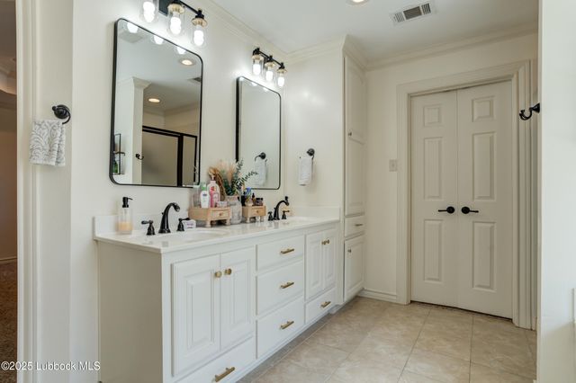 5512 103rd Street, Lubbock, TX 79424