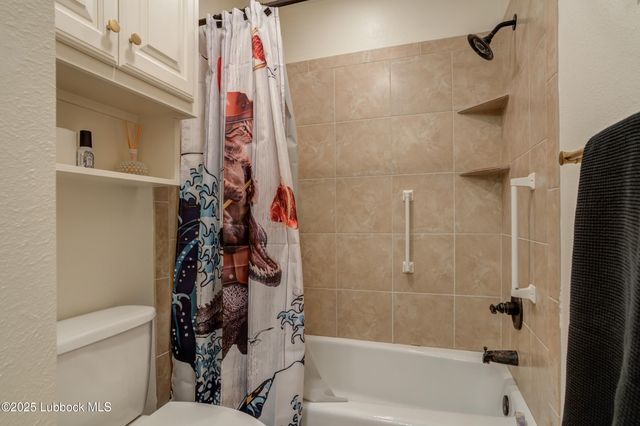 5512 103rd Street, Lubbock, TX 79424