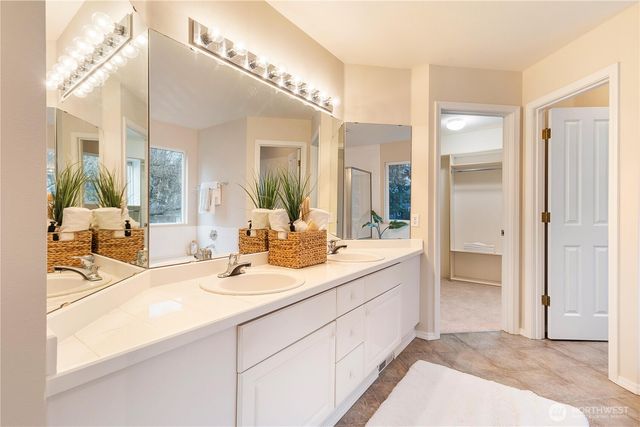 15111 286th Avenue NE, Duvall, WA 98019