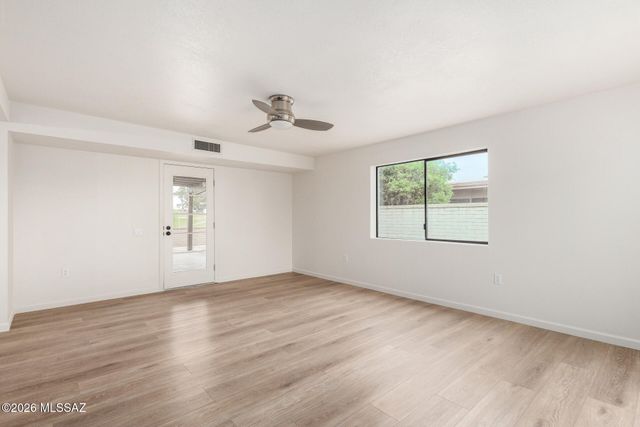 750 W Camino Iturbide, Green Valley, AZ 85622