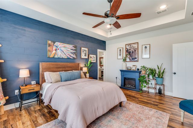 6200 Mcnatt Road, Aubrey, TX 76227