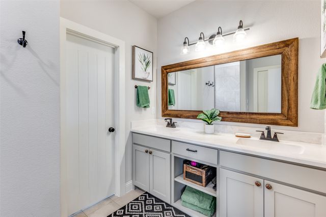 6200 Mcnatt Road, Aubrey, TX 76227