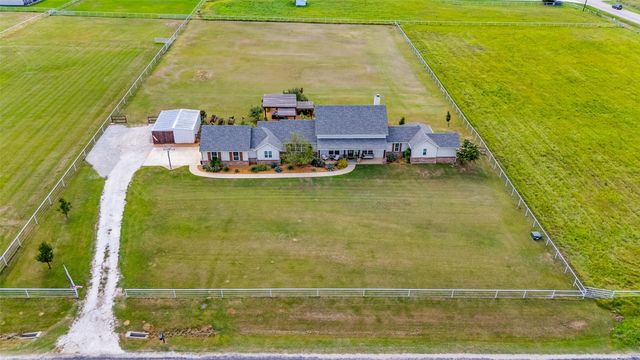 6200 Mcnatt Road, Aubrey, TX 76227