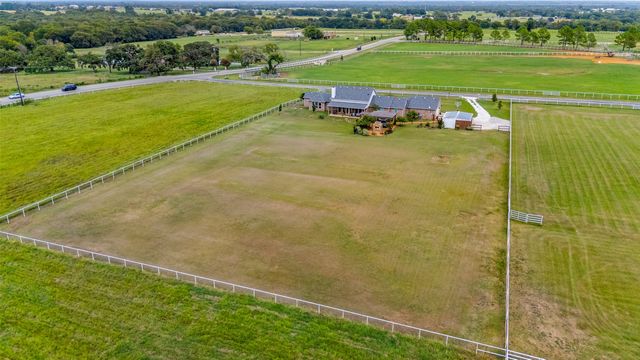 6200 Mcnatt Road, Aubrey, TX 76227