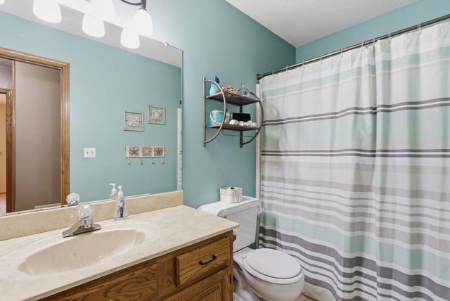 1529 N Chambers Ct, Wichita, KS 67212