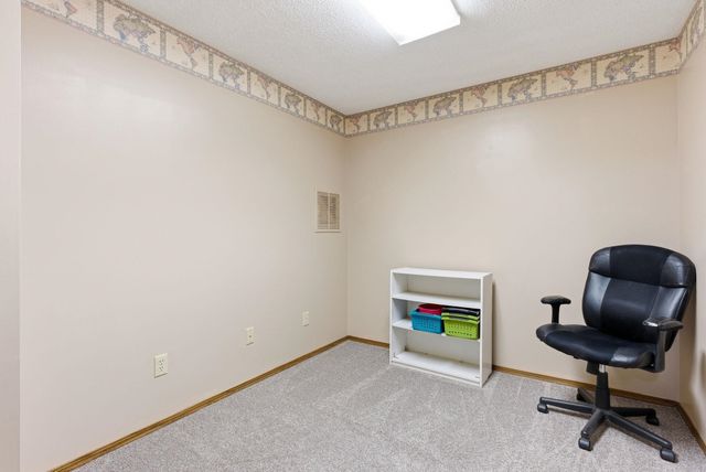 1529 N Chambers Ct, Wichita, KS 67212