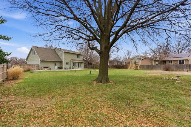 1529 N Chambers Ct, Wichita, KS 67212