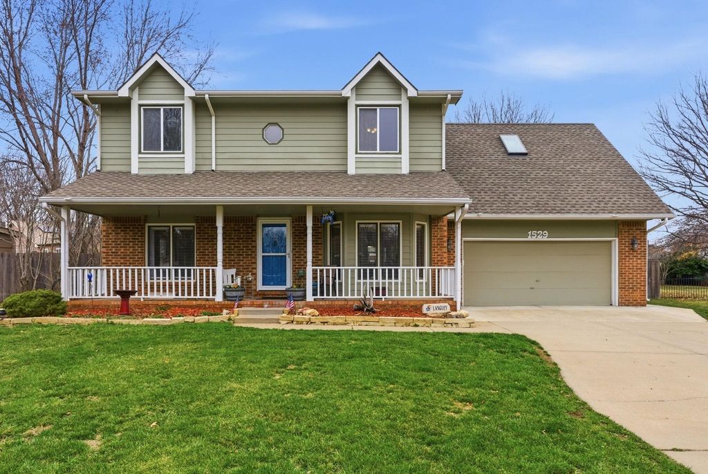 1529 N Chambers Ct, Wichita, KS 67212