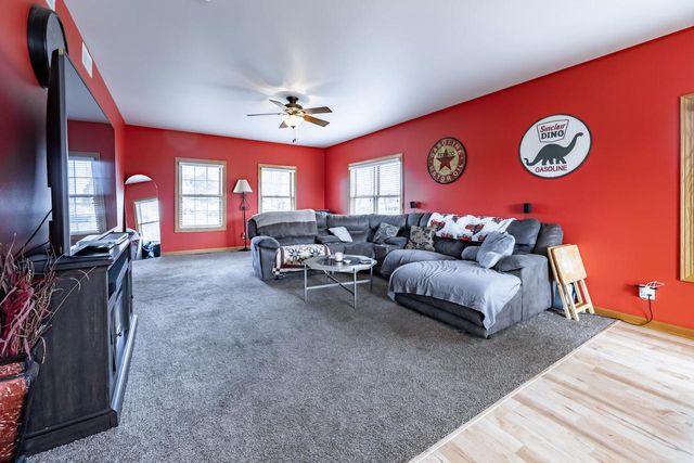 W23903 Swartling ROAD, Trempealeau, WI 54661