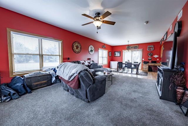 W23903 Swartling ROAD, Trempealeau, WI 54661