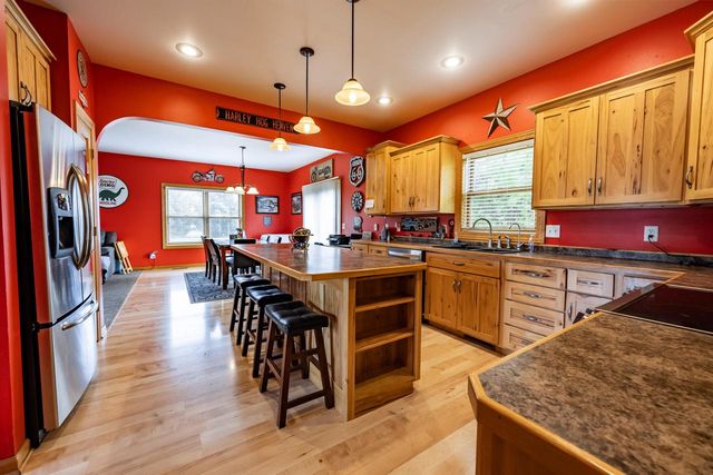 W23903 Swartling ROAD, Trempealeau, WI 54661