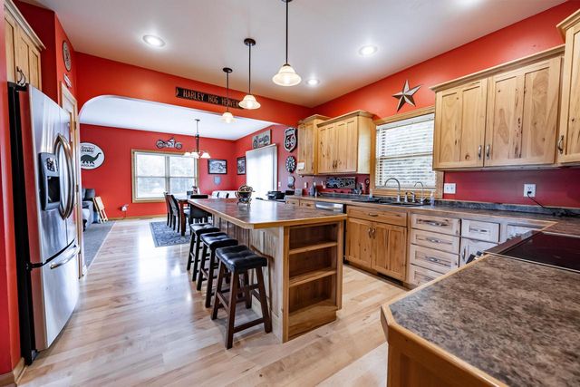 W23903 Swartling ROAD, Trempealeau, WI 54661