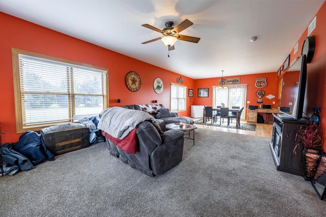 W23903 Swartling ROAD, Trempealeau, WI 54661