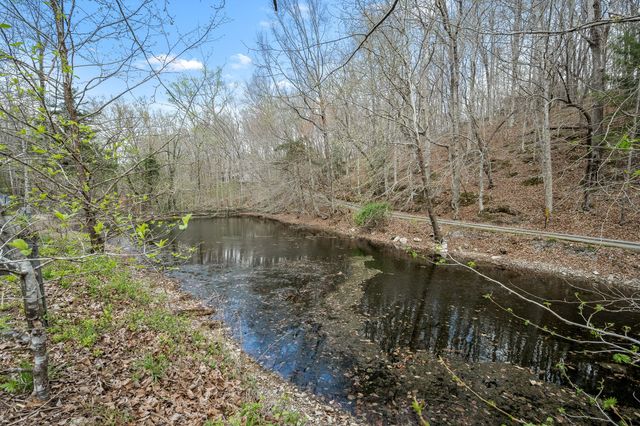 2708 LEDFORD MILL ROAD, Wartrace, TN 37183