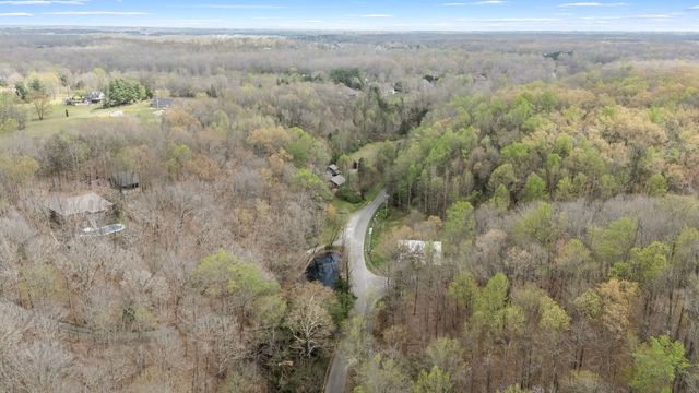 2708 LEDFORD MILL ROAD, Wartrace, TN 37183