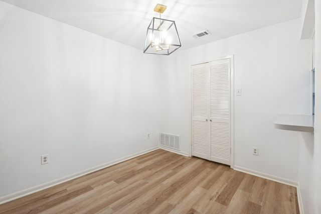 883 Dublin Drive B, Richardson, TX 75080