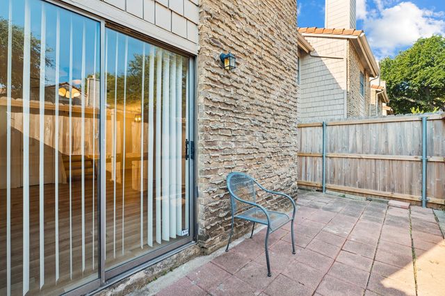 883 Dublin Drive B, Richardson, TX 75080