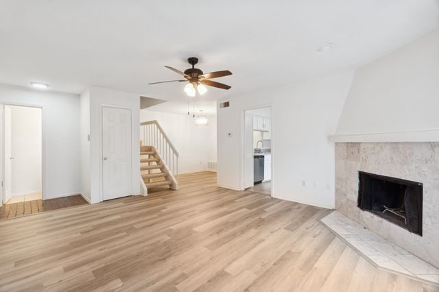 883 Dublin Drive B, Richardson, TX 75080