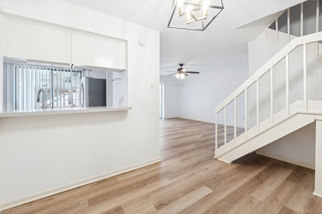 883 Dublin Drive B, Richardson, TX 75080