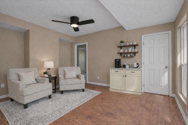 10205 Fostoria Road, Cleveland, TX 77328