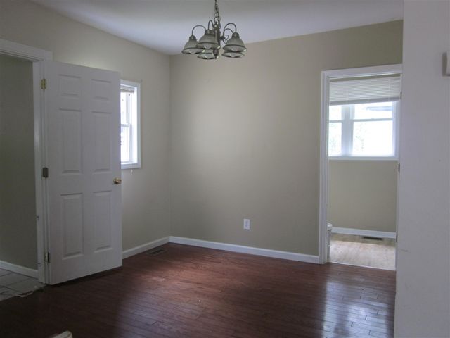 415 S Main Street, Lawton, MI 49065