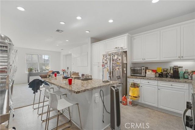 2811 E Kendall, Ontario, CA 91761