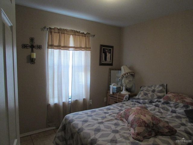 2936 Jasmine Street, Roma, TX 78584