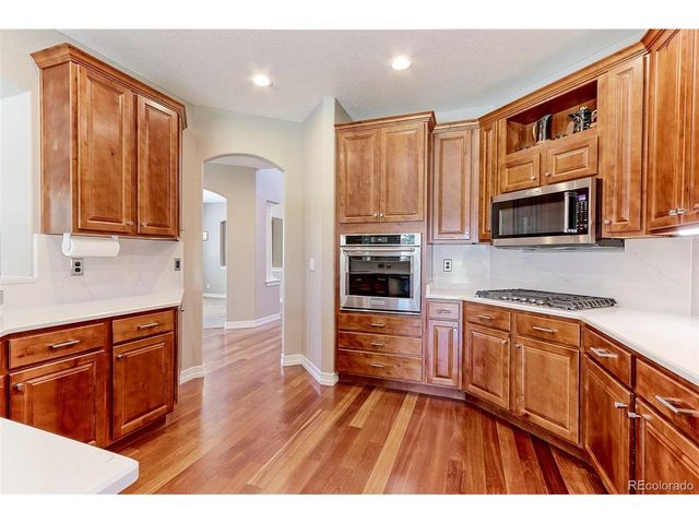 6260 Saddleback Ave, Longmont, CO 80504