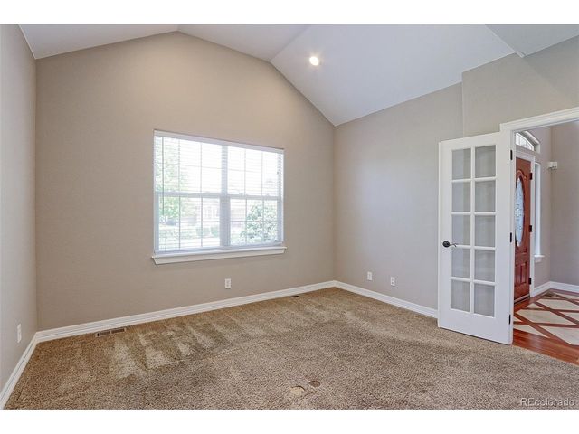 6260 Saddleback Ave, Longmont, CO 80504