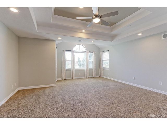 6260 Saddleback Ave, Longmont, CO 80504